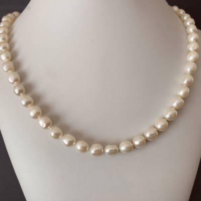 Perlenkette geknüpft 69 cm lang, Herrenschmuck, Zuchtperlenkette, Geschenk Frau Mann, Handarbeit aus Bayenr
