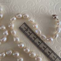 Perlenkette geknüpft 69 cm lang, Herrenschmuck, Zuchtperlenkette, Geschenk Frau Mann, Handarbeit aus Bayenr Bild 5