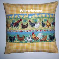 Namenskissen Mädchen, personalisiert in 35x35cm, VichyKaro gelb mit Hühnern und Küken-Baumwolle, waschbar bis 40°, Bild 1