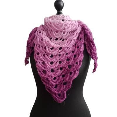 Dreiecktuch lila Muscheln, handgehäkelt, wunderschöner Farbverlauf