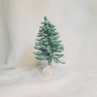 Kleiner gehäkelter Weihnachtsbaum, Wohndeko Bild 4