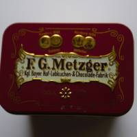 kleine Vintage Lebkuchendose F.G. Metzger Bild 2