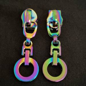 Zipper Rounds, breit, regenbogen / Schieber für Reißverschlüsse mit Spiralraupe Bild 2