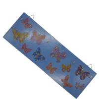 handgefertigtes Schlüsselbrett aus Holz in blau mit bunten Schmetterlingen Bild 5