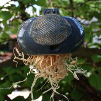 Ohrwurmkugel Insektenkugel blau Gartenkeramik zum Hinhängen Bild 1