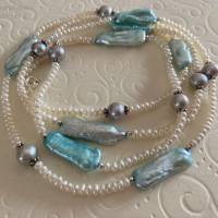 Perlenkette  96 cm lang weiß bunt, exklusive Zuchtperlenkette, Wickelarmband, Geschenk Frauen, Handarbeit aus Bayern Bild 9