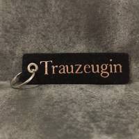 Schlüsselanhänger Filz Trauzeugin in schwarz beidseitig beschriftet - Abverkauf Bild 2