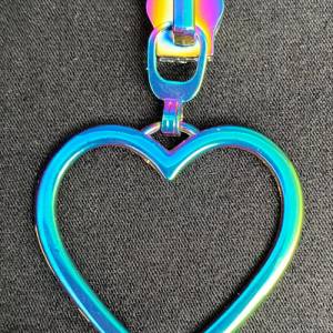 Zipper Heart3, breit, große Größe, regenbogen / Schieber für Reißverschlüsse mit Spiralraupe Bild 1