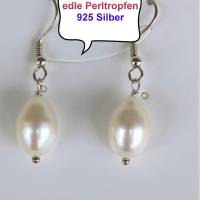 Verspielte Ohrringe mit Tropfen-Perle in Silber 925 gearbeitet. Ein minimalistischer Basic Schmuck mit feiner Note Bild 5