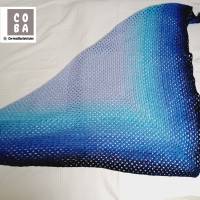 Dreickeckstuch Schal Stola Schultertuch gehäkelt dunkelblau blau hellblau babyblau 100 % Baumwolle Bild 4