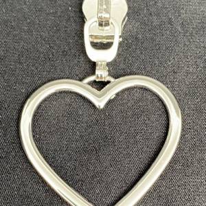 Zipper Heart3, breit, große Größe, silber / Schieber für Reißverschlüsse mit Spiralraupe Bild 1