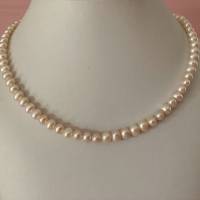 Perlenkette mit Magnetverschluss, ovale Zuchtperlen, 48 cm lang, Brautschmuck, Geschenk, Handarbeit aus Bayern Bild 10