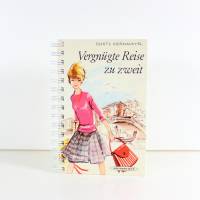 Retro Notizbuch "Vergnügte Reise zu zweit" aus altem Kinderbuch upcycling Geschenk Retrobuch nostalgisch Bild 1
