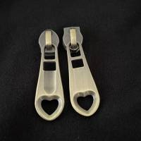 Zipper Heart, breit, bronze / Schieber für Reißverschlüsse mit Spiralraupe Bild 2
