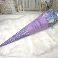 Schultüte aus Stoff flieder Meerjungfrau lila Zuckertüte Mermaid mit Anhänger Bild 4