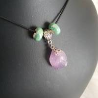 Amethyst Kristall Anhänger mit Keltischen Koten/ Halskette mit grünen Großloch Perlen/ Wikinger Kette Bild 2