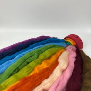 Mixtüte Feenwolle, kunterbunte Filzwolle, DIY, Filzwolle zum ausprobieren, Regenbogenfarben, bunte Filzwolle Bild 7