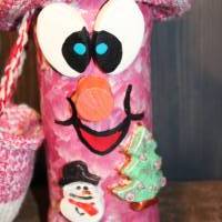 Geldgeschenk Dekofigur TASCHENWICHTEL Weihnachtswichtel witzige Upcyclingfigur aus Weinflasche, gestrickte Accessoires Bild 7