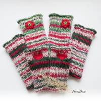 Handgestrickte Beinstulpen Herz fürs Kleinkind - Beinwärmer,Stulpen,Geschenk,Weihnachten,Farbverlauf rot,grün Bild 6