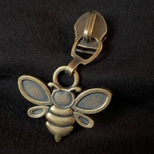 Zipper Biene, breit, bronze / Schieber für Reißverschlüsse mit Spiralraupe Bild 1