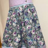Faltenrock lila-blau, Trachtenrock, weitschwingender Taillenrock, traditioneller, knielanger Damenrock Bild 9