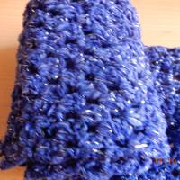 Blauer schicker hand gehäkelter Schal aus Chenille, Bild 2
