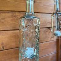 Windlicht aus Three Sixty Vodka Flasche mit Teelicht - Kacheloptik durch Mosaik - Upcycling Hängelampe für den Garten Bild 5