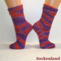 handgestrickte Socken, Strümpfe Gr. 38/39, Damensocken in lila, flieder und orange, Einzelpaar Bild 1