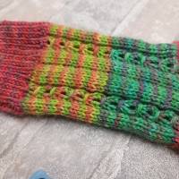 Handgestrickte Socken Größe 38/39 in Regenbogen bunt Bild 3
