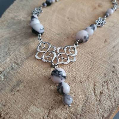 Keltischer Halskette mit Zebra Jaspis Perlen & Keltischen Knoten/  Keltische Thread Kette/  Perlenkette