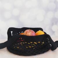 schwarze Häkeltasche Einkaufstasche Einkaufsnetz aus hochwertiger Baumwolle mit Schulterriemen von Hand gehäkelt Bild 5