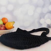 schwarze Häkeltasche Einkaufstasche Einkaufsnetz aus hochwertiger Baumwolle mit Schulterriemen von Hand gehäkelt Bild 9