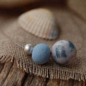 Kurze Perlenkette in verschiedenen Blautönen Bild 7
