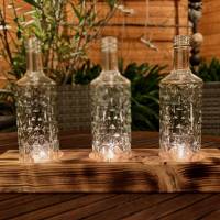 Tischleuchter dreiflammig mit alten Three Sixty Vodka Flaschen - Glas auf Holz - besonderes Unikat auf Kantholz Bild 3