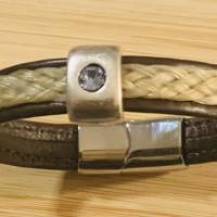 Armband aus Pferdehaar auf Nappaleder mit Zamak Schiebeperle Bild 1