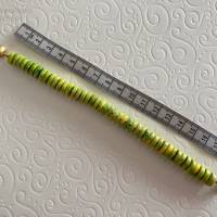 Edelsteinarmband mit Magnetverschluss, grün gelb Magnesitrondellen gefärbt, Geschenk Frauen, Handarbeit aus Bayern Bild 2