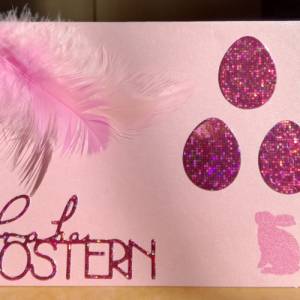 Osterkarte Klappkarte "Frohe Ostern" in rosa mit leichtem Schimmer, Federn,und Eiern, ca. 10,3 x 14,7 cm (ca. DI Bild 1