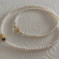 Perlenkette mit Tulpe aus Si925 vergoldet und Onyx, Zuchtperlenkette, Geschenk Frauen, Brautkette, Handarbeit aus Bayern Bild 3