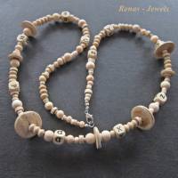 Holzkette lang Perlenkette beige Holzperlen Holz Würfel Perlen Scheiben Holzperlenkette Perlen Kette Handgefertigt Bild 3