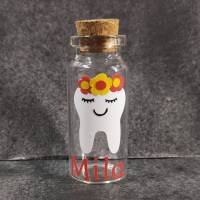 Zahnglas für Milchzähne Individualisiert mit Namen und Zahnmotiv Bild 3