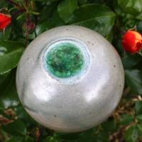 Rosenkugel  beige mit Glashäubchen Gartenkeramik für Stab Bild 1