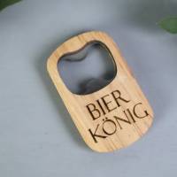 Flaschenöffner Holz graviert personalisiert Geschenk Bierkönig Bild 2