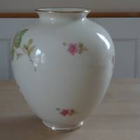 Mit Clematis-Dekor geschmückte Vase. Höhe: 17cm. Bavaria Bild 5