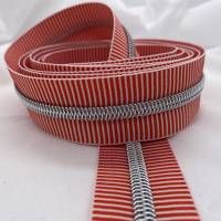 Reißverschluss Silver Stripes, breit, orangerot-weiß / Endlosreißverschluss / metallisierter Kunststoffraupe / Meterware Bild 1