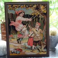Gobelin-Bild mit Kindermotiv in typisch französischen Stickfarben. Größe: 73 x 55 cm. Holzrahmen Bild 6