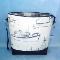 Projekttasche  L mit Kutter Fischerboot | Handarbeitstasche mit Reißverschluss | Beutel für unterwegs | Kulturtasche Bild 4