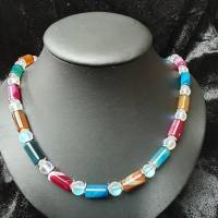 Edelsteinkette aus buntem Achat und weiße Opalglasperlen Bild 5