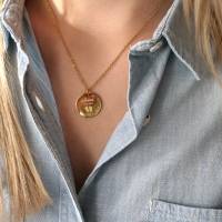 Gravierte Halskette für Mamas – Geburtskette - Babyfüße – Namenskette – Taufe - Edelstahl - Silber, Roségold oder Gold Bild 5