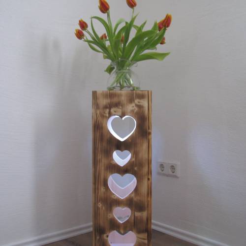 Dekosäule Blumensäule aus Holz geflammt Herzen und Led Lampe Beleuchtung Fernbedienung