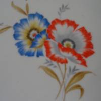 Sehr schöner alter Servierteller mit Roncaille und Blumendekor. Bild 3